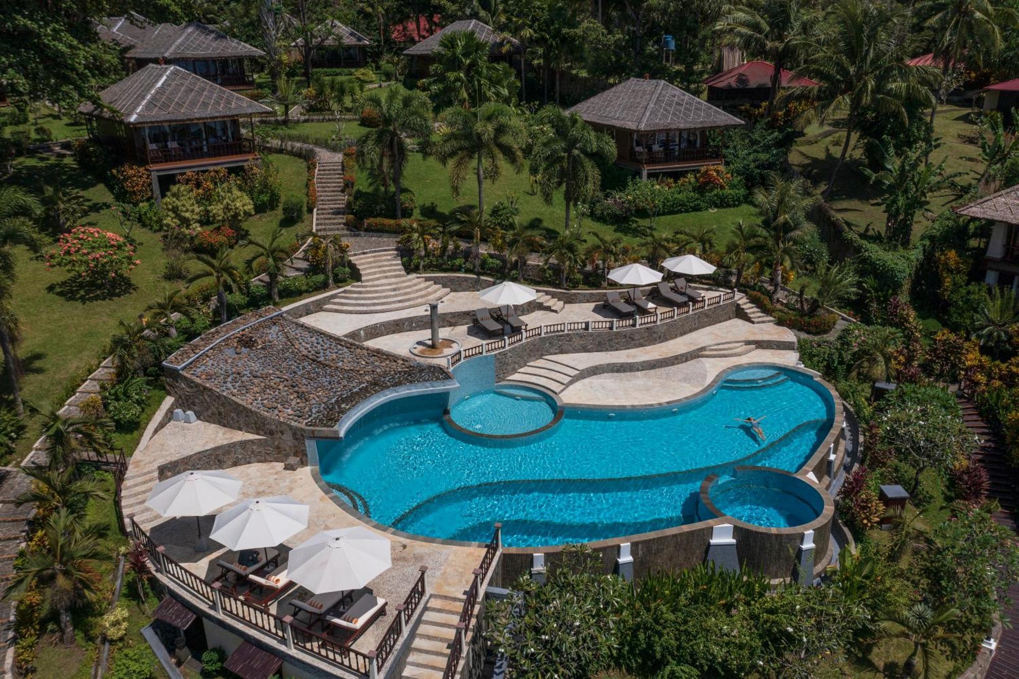 Bunaken Oasis Dive Resort And Spa Exterior foto